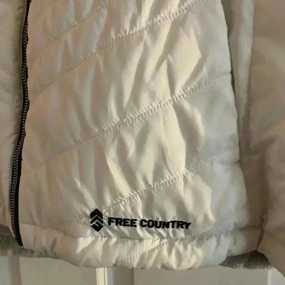 Free Country Women’s Reversible XL Vest - Picture 2 of 5